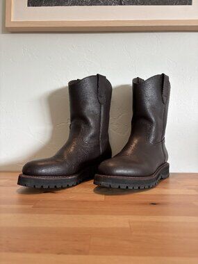 Filson Roper Boots Men’s 9 Brown Leather Pull-On Western Vibram Sole